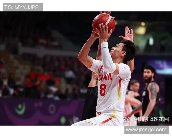 韩德君的篮球传奇之路与中国男篮的未来发展探讨