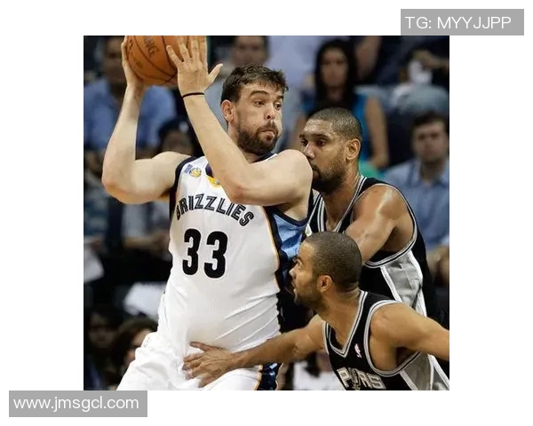 火箭队与马刺队历史交锋比分回顾与分析