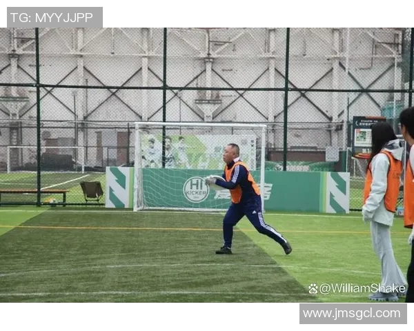 广州飞盘队状态引发热议球迷对表现和战术分歧明显MBA