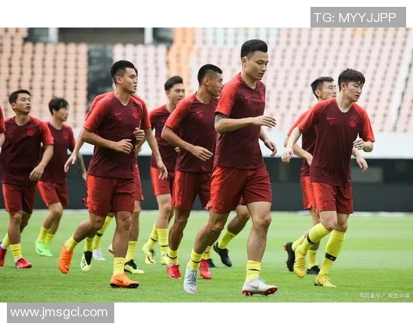 南京足球队的节奏革新探索与实践引领中国足球新风潮