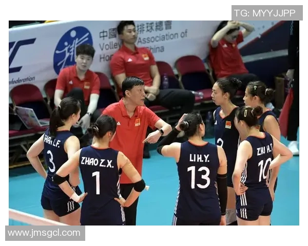 泰国女子排球队与日本女子排球队激烈对决展现排球魅力与竞技精神