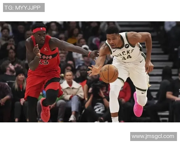 猛龙与雄鹿激战12月10日NBA赛场巅峰对决谁将胜出引发球迷热议 猛龙与雄鹿激战12月10日NBA赛场巅峰对决谁将胜出引发球迷热议